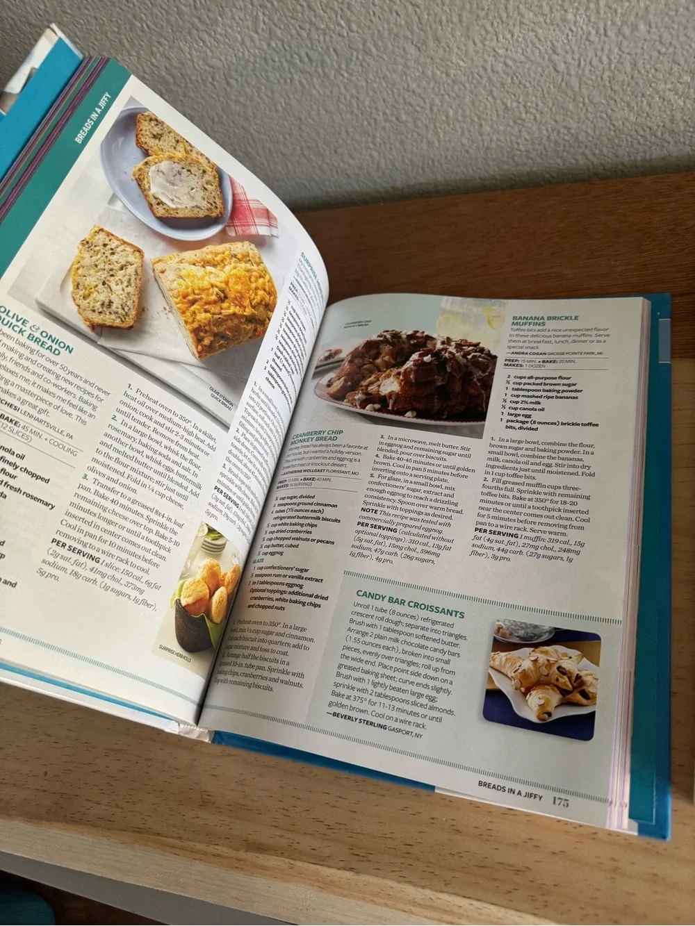 TASTE OF HOME  Quick Cooking & Holiday Celebrations Cookbooks 2017 edition